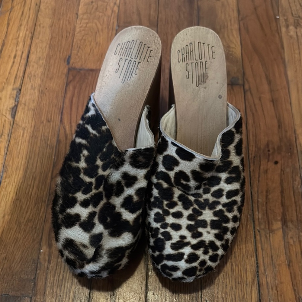 Charlotte Stone Black and Cream Mules